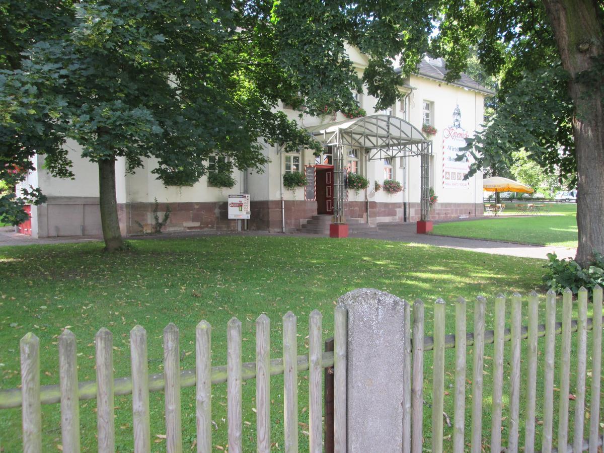 Hotel Villa Wirtshaus Koepenick Hofgeismar Exterior photo
